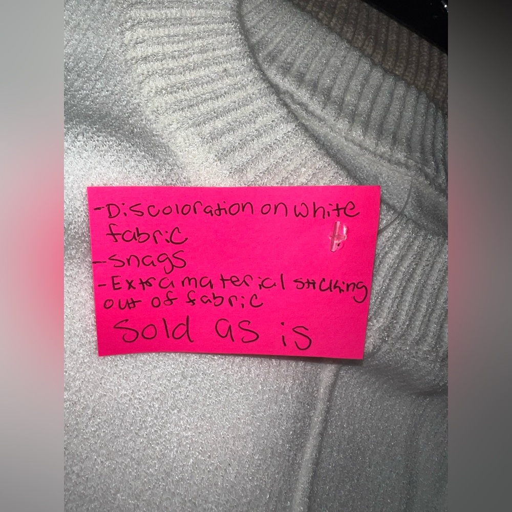 Sweater - Picture 6 of 6